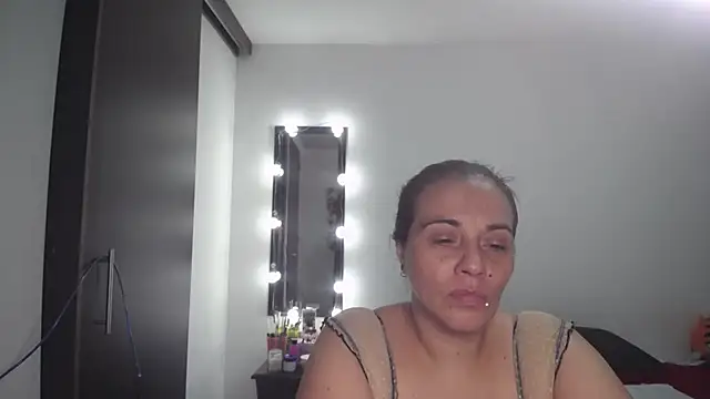 Snapshot of zoe_hotxxx chatting on March 9, 2025, 12:10 am zoe hotxxx online show from March 9, 2025, 12:10 am