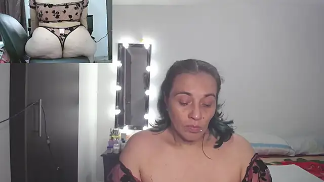 Snapshot of zoe_hotxxx chatting on November 13, 2025, 1:15 pm zoe hotxxx online show from November 13, 2025, 1:15 pm