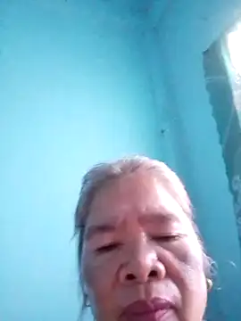 sexylizzy4u online show from April 4, 2026, 8:10 am