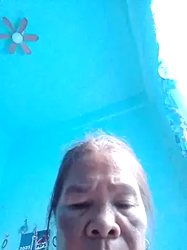 sexylizzy4u online show from November 16, 2025, 2:27 am