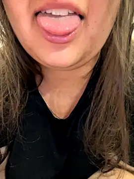 Snapshot of Jane_BBW chatting on October 10, 2025, 6:25 am Jane BBW online show from October 10, 2025, 6:25 am