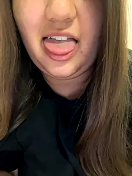 Snapshot of Jane_BBW chatting on November 21, 2025, 1:32 pm Jane BBW online show from November 21, 2025, 1:32 pm