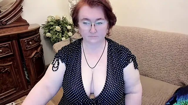 Snapshot of leiamillersonn chatting on September 18, 2025, 6:00 pm leiamillersonn online show from September 18, 2025, 6:00 pm