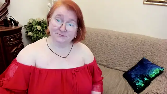 leiamillersonn online show from April 7, 2026, 5:42 am