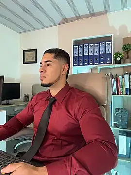 Snapshot of Dimitri_Colleman chatting on November 27, 2025, 9:26 pm Dimitri Colleman online show from November 27, 2025, 9:26 pm