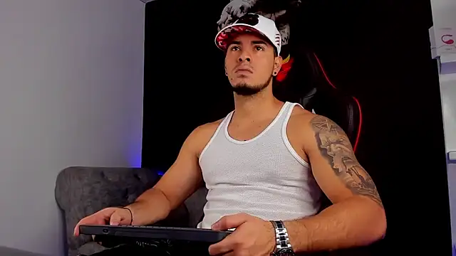 Snapshot of Dimitri_Colleman chatting on January 23, 2025, 4:09 am Dimitri Colleman online show from January 23, 2025, 4:09 am