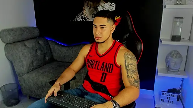 Snapshot of Dimitri_Colleman chatting on January 25, 2025, 3:19 am Dimitri Colleman online show from January 25, 2025, 3:19 am