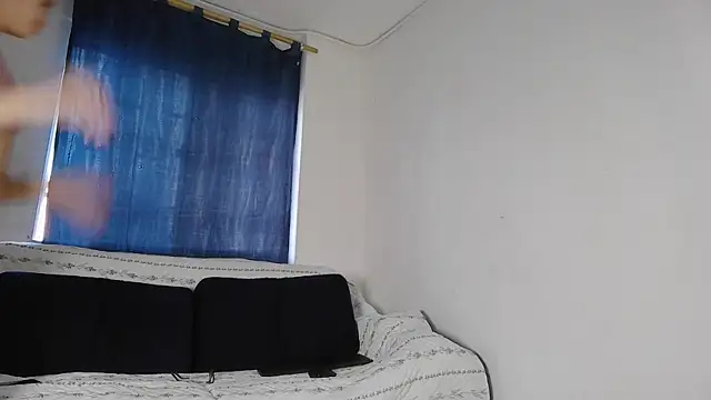 Snapshot of luna_sexxy chatting on February 12, 2026, 7:46 pm luna sexxy online show from February 12, 2026, 7:46 pm