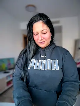 Snapshot of DannaaMeliza chatting on November 29, 2025, 10:59 am DannaaMeliza online show from November 29, 2025, 10:59 am