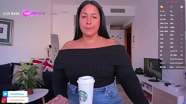 Snapshot of DannaaMeliza chatting on November 26, 2025, 12:38 pm DannaaMeliza online show from November 26, 2025, 12:38 pm