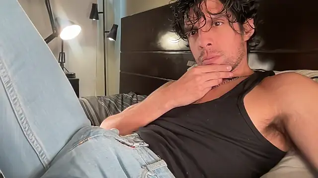 Snapshot of beranco19 chatting on February 16, 2026, 8:51 pm beranco19 online show from February 16, 2026, 8:51 pm