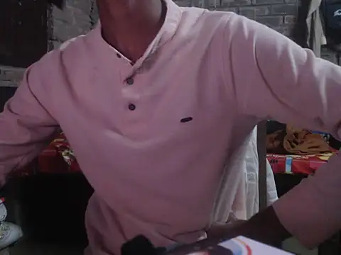 ThethunderPo online show from October 5, 2025, 3:47 pm