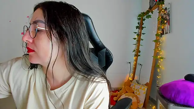 Susan Foxx online show from February 19, 2026, 5:21 pm