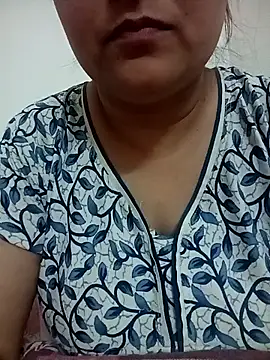 Snapshot of naughtymadam chatting on February 27, 2026, 3:07 am naughtymadam online show from February 27, 2026, 3:07 am