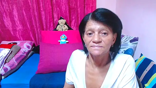 SLUTTYROXY online show from December 14, 2025, 9:20 pm