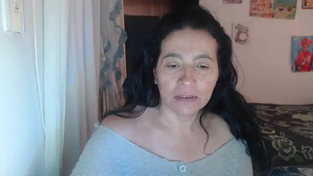 stefilove10 online show from February 3, 2025, 6:17 pm