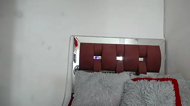 LoraineBigCockTs online show from November 11, 2025, 8:58 pm