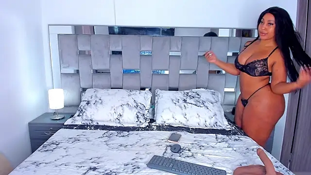 Cammiila online show from October 28, 2025, 12:48 pm