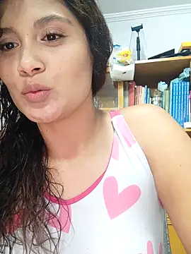 Snapshot of kinky_mila@xh chatting on March 12, 2025, 1:47 am kinky milaxh online show from March 12, 2025, 1:47 am