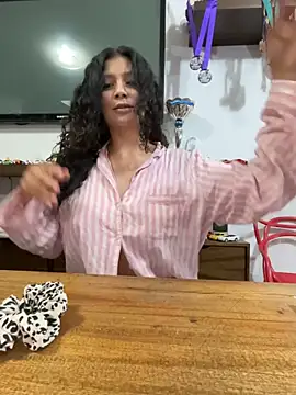 kinky milaxh online show from March 17, 2026, 1:30 am