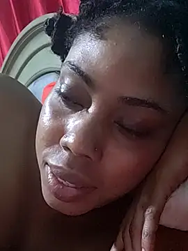 HONEYSWEETS LIVE online show from January 6, 2026, 5:11 am