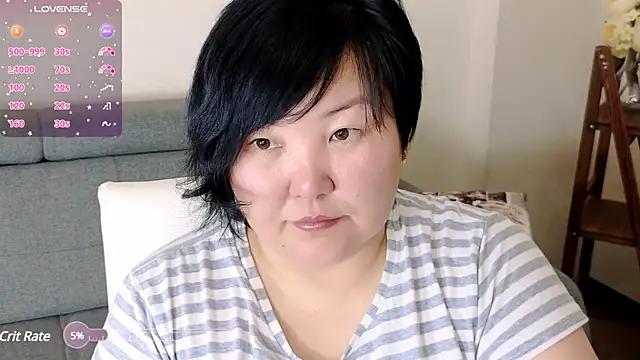 Snapshot of pussygold88 chatting on December 4, 2024, 6:16 am pussygold88 online show from December 4, 2024, 6:16 am