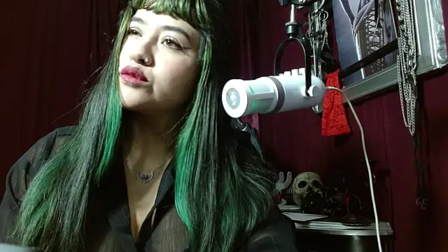 MeGoddesSara online show from February 24, 2026, 4:02 am