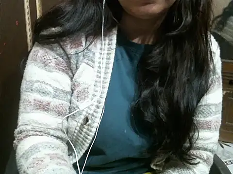 Snapshot of UrsMansi chatting on February 3, 2026, 6:40 am UrsMansi online show from February 3, 2026, 6:40 am