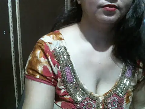 Snapshot of UrsMansi chatting on September 15, 2025, 3:29 am UrsMansi online show from September 15, 2025, 3:29 am
