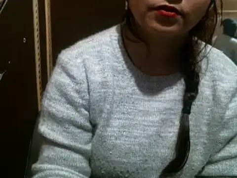 Snapshot of UrsMansi chatting on January 4, 2025, 5:05 am UrsMansi online show from January 4, 2025, 5:05 am