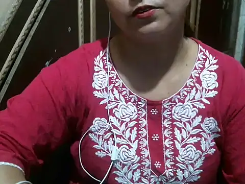 Snapshot of UrsMansi chatting on September 9, 2025, 6:50 pm UrsMansi online show from September 9, 2025, 6:50 pm