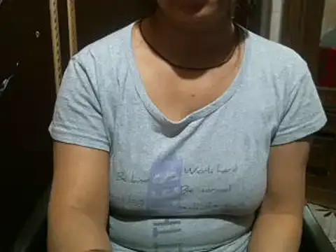 Snapshot of UrsMansi chatting on January 12, 2025, 8:47 pm UrsMansi online show from January 12, 2025, 8:47 pm