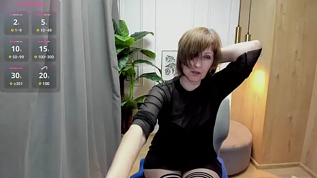 Snapshot of Paris_Cherry chatting on March 12, 2025, 7:36 pm Paris Cherry online show from March 12, 2025, 7:36 pm