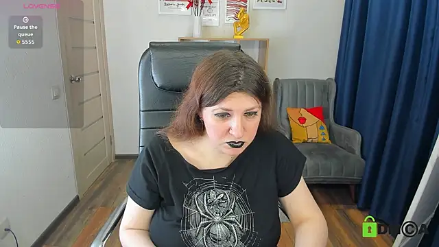 Snapshot of Black_Black_Rose chatting on June 12, 2026, 8:28 pm Black Black Rose online show from June 12, 2026, 8:28 pm