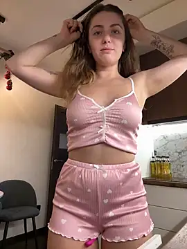 Snapshot of MariiD chatting on January 9, 2025, 5:00 pm MariiD online show from January 9, 2025, 5:00 pm