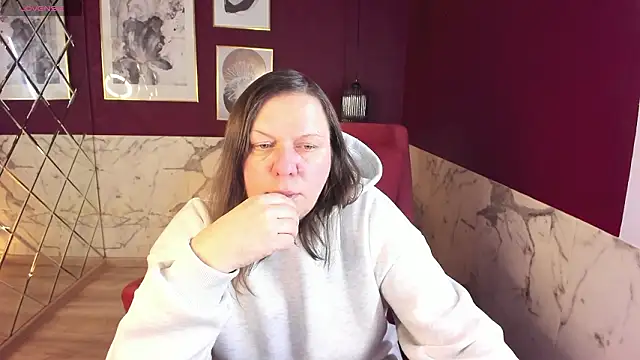 KellyPerfection online show from February 12, 2026, 5:29 am