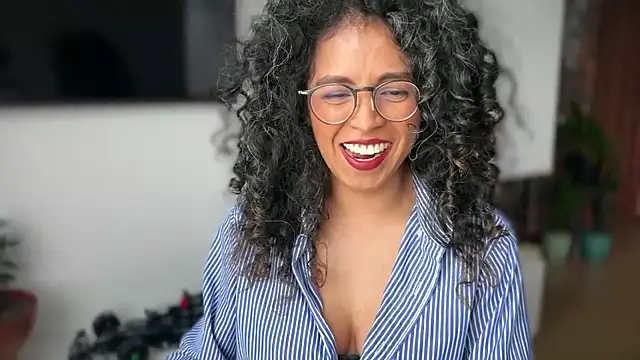 illaroom online show from February 13, 2026, 9:15 pm