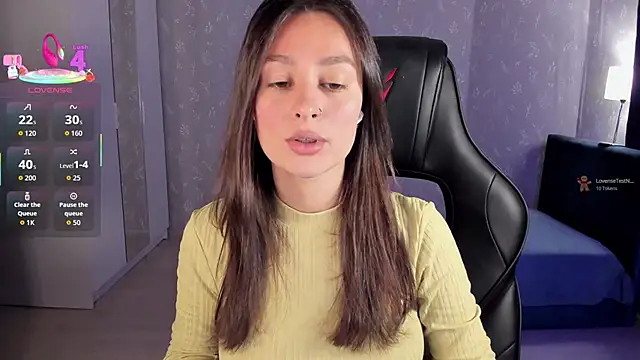 EllaFresh online show from September 25, 2025, 11:33 pm