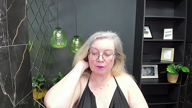 Snapshot of NataliMellow chatting on March 9, 2025, 4:22 pm NataliMellow online show from March 9, 2025, 4:22 pm