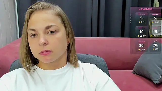 Snapshot of TataArdent chatting on October 29, 2025, 8:08 pm TataArdent online show from October 29, 2025, 8:08 pm