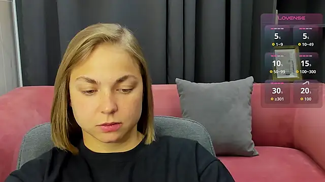 Snapshot of TataArdent chatting on November 14, 2025, 8:23 pm TataArdent online show from November 14, 2025, 8:23 pm