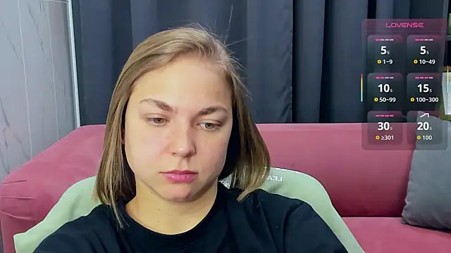 Snapshot of TataArdent chatting on December 21, 2025, 8:20 pm TataArdent online show from December 21, 2025, 8:20 pm