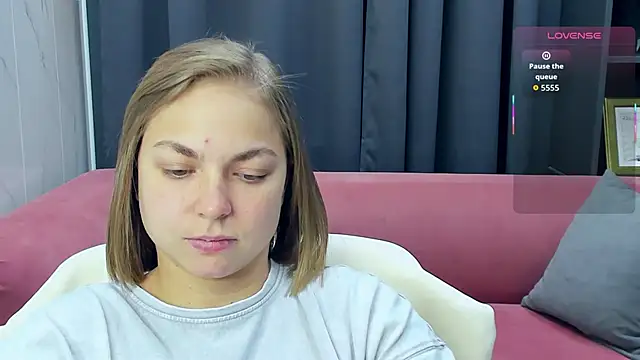 Snapshot of TataArdent chatting on January 10, 2026, 8:15 pm TataArdent online show from January 10, 2026, 8:15 pm