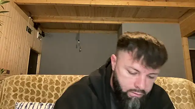 AlphaSparks online show from November 25, 2025, 3:51 am