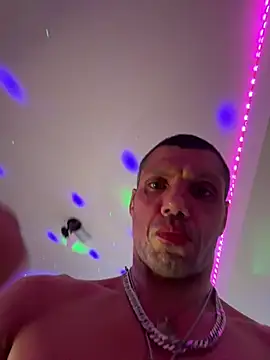 Snapshot of TOYTOYNOW chatting on February 1, 2025, 12:04 pm TOYTOYNOW online show from February 1, 2025, 12:04 pm