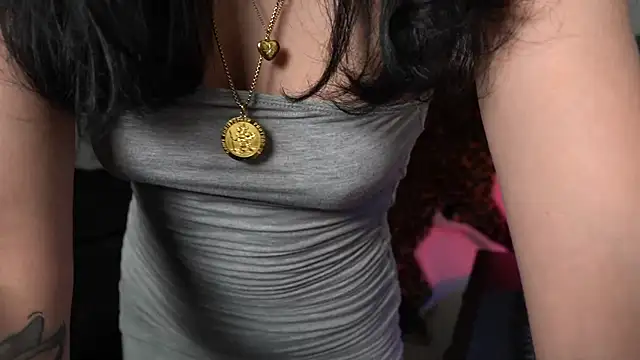 Snapshot of Estherjizz chatting on September 29, 2025, 5:40 pm Estherjizz online show from September 29, 2025, 5:40 pm