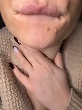 Snapshot of Wet-Pussycat chatting on February 4, 2026, 10:27 pm Wet-Pussycat online show from February 4, 2026, 10:27 pm