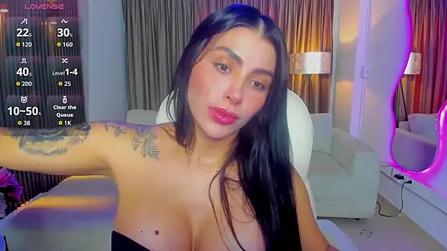 Snapshot of Sarah_Stone_ chatting on May 16, 2026, 8:52 pm Sarah Stone online show from May 16, 2026, 8:52 pm