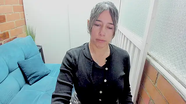 Snapshot of Penelope47 chatting on February 24, 2026, 6:42 pm Penelope47 online show from February 24, 2026, 6:42 pm