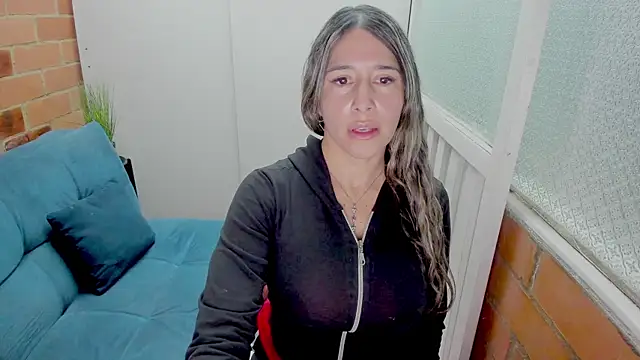 Snapshot of Penelope47 chatting on March 3, 2026, 8:16 pm Penelope47 online show from March 3, 2026, 8:16 pm